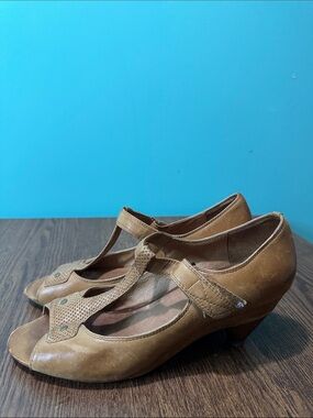 Miz Mooz T-Strap Mid Heel Shoes